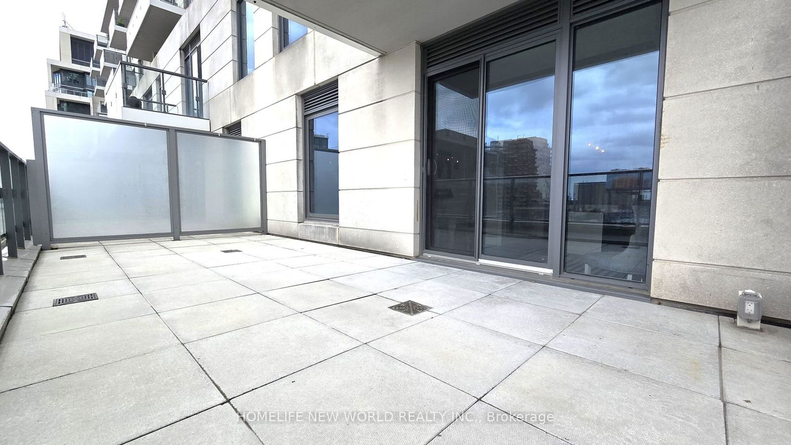 12 Bonnycastle St, unit 410 for sale - image #11