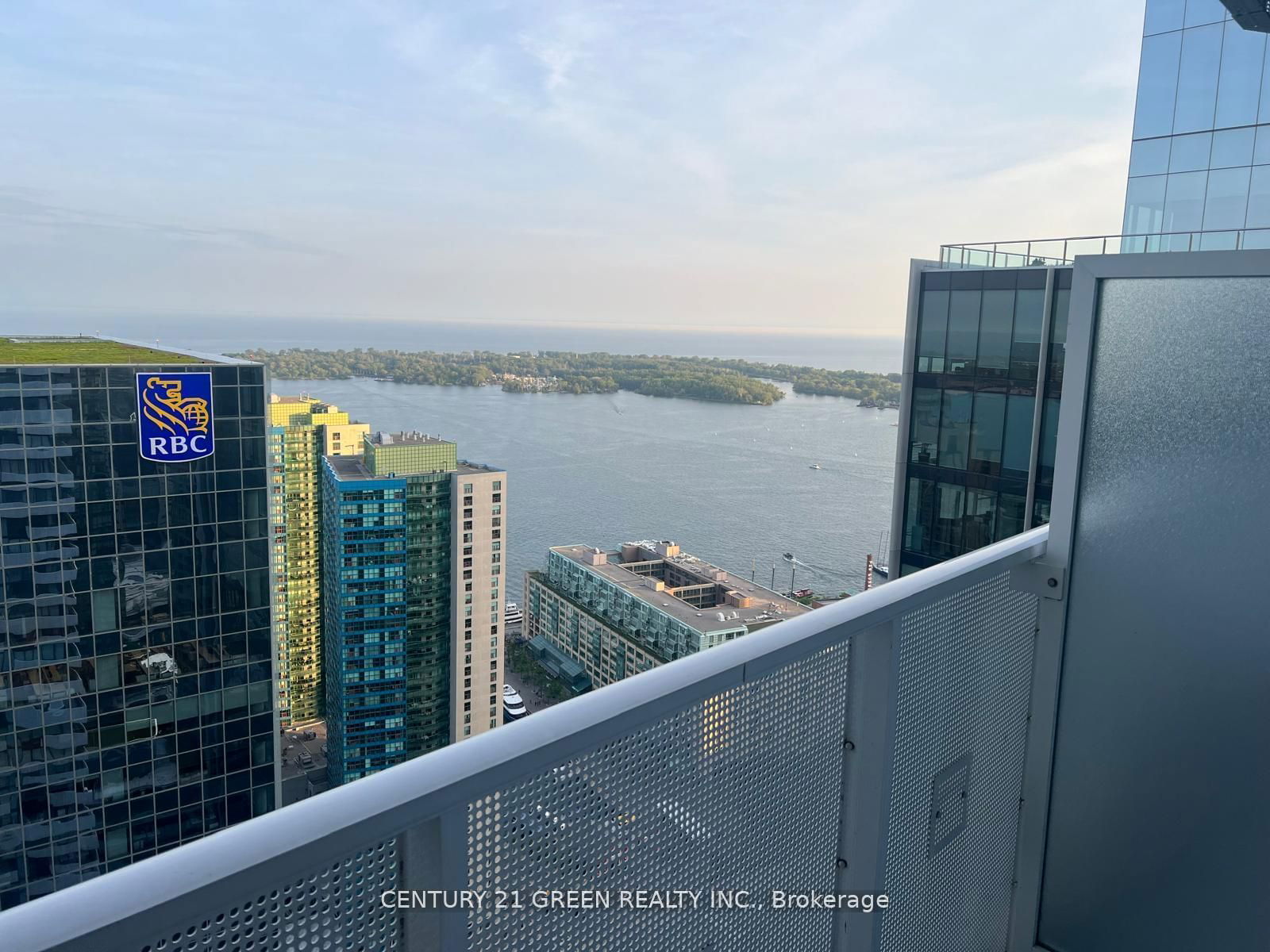 100 Harbour St, unit 4608 for sale