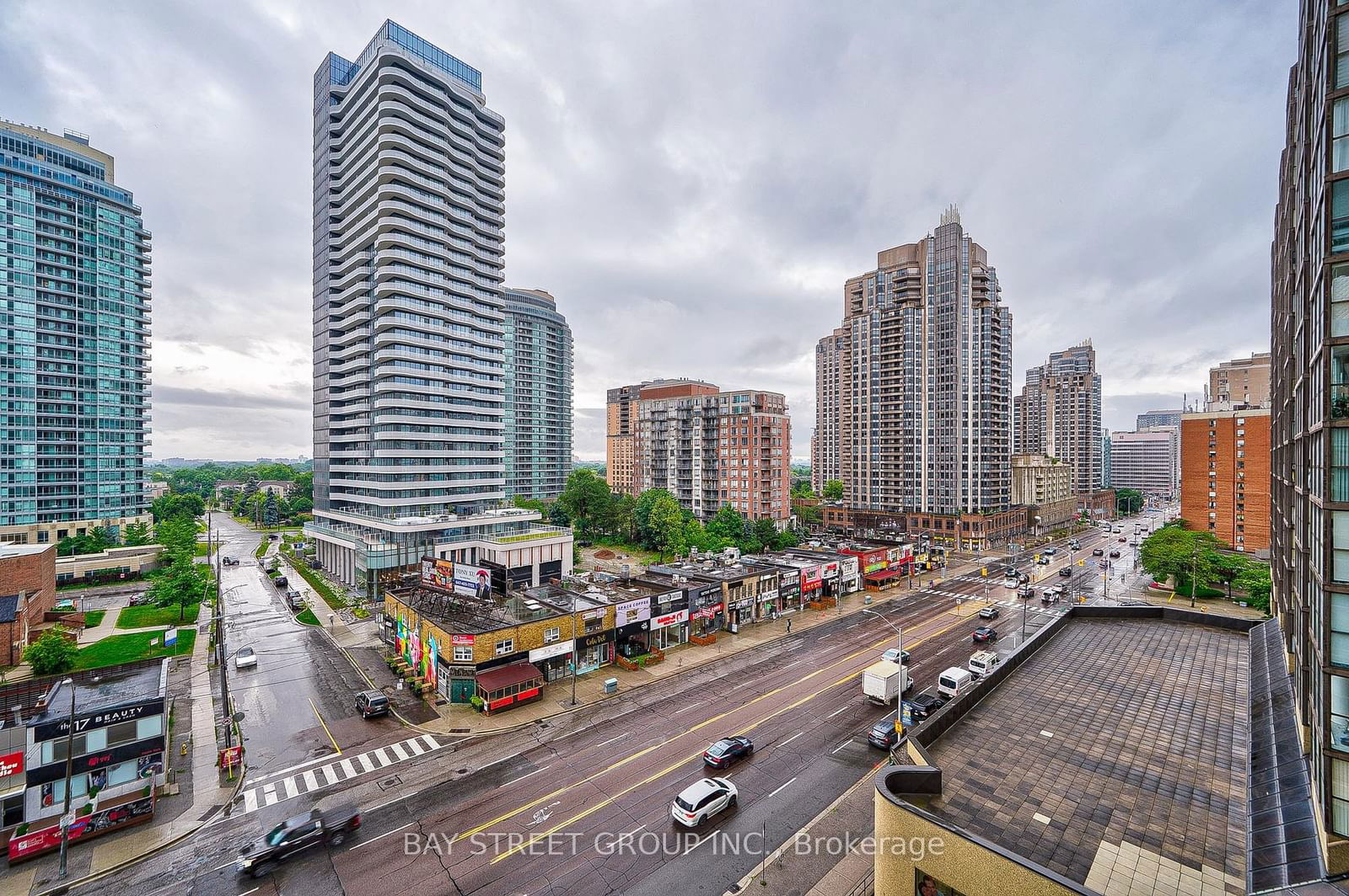 5500 Yonge St, unit 803 for sale