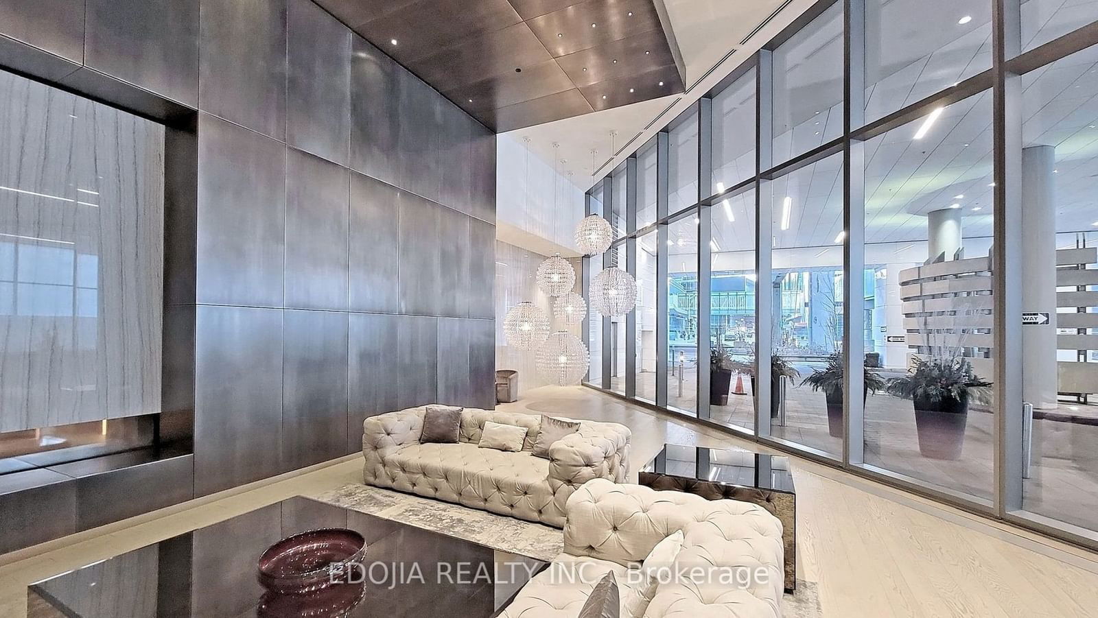 100 Harbour St, unit 6004 for sale - image #26