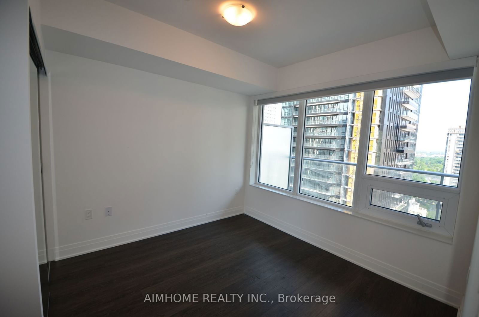 99 Broadway Ave, unit 2202 for rent - image #10