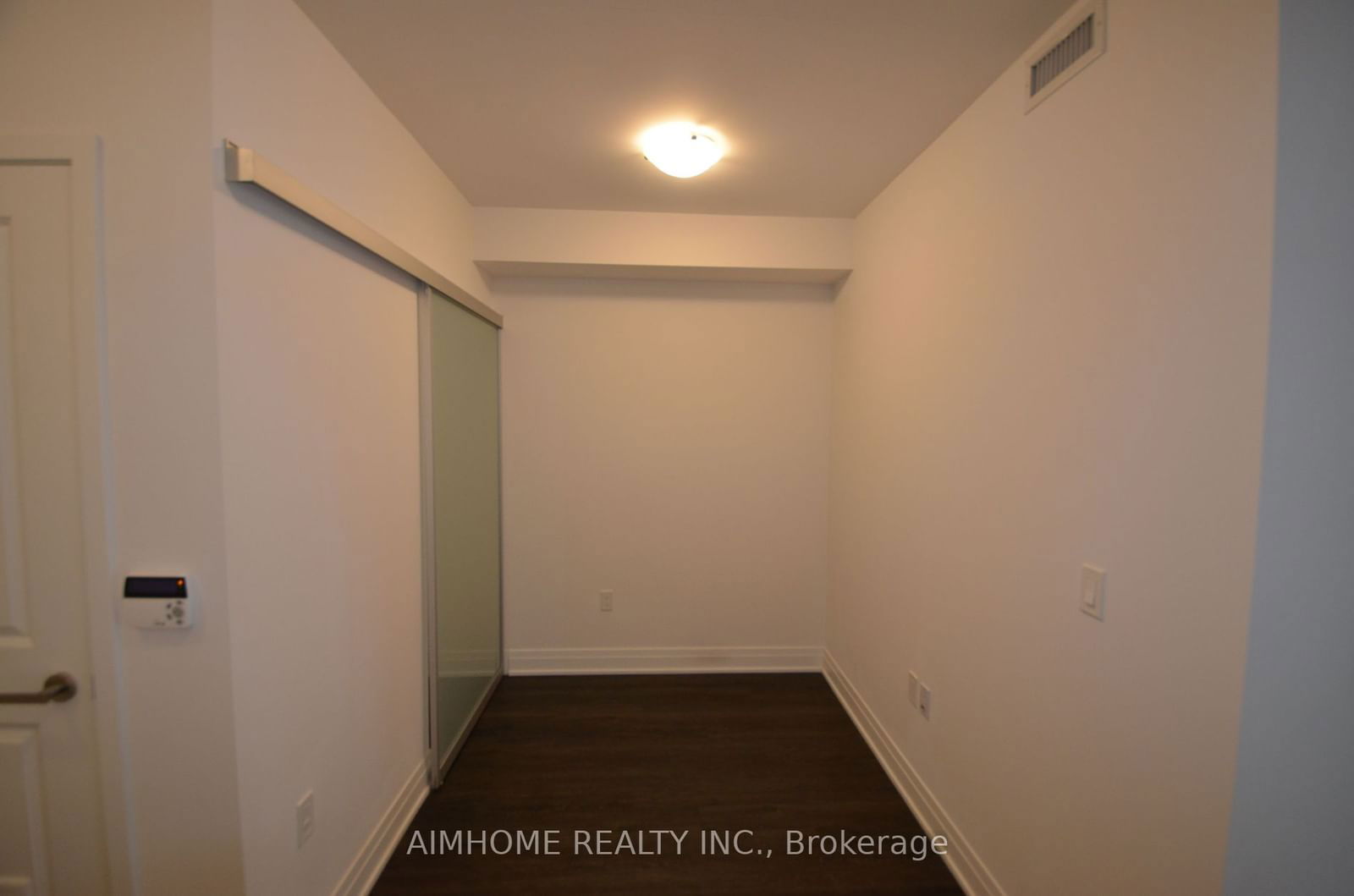 99 Broadway Ave, unit 2202 for rent - image #6