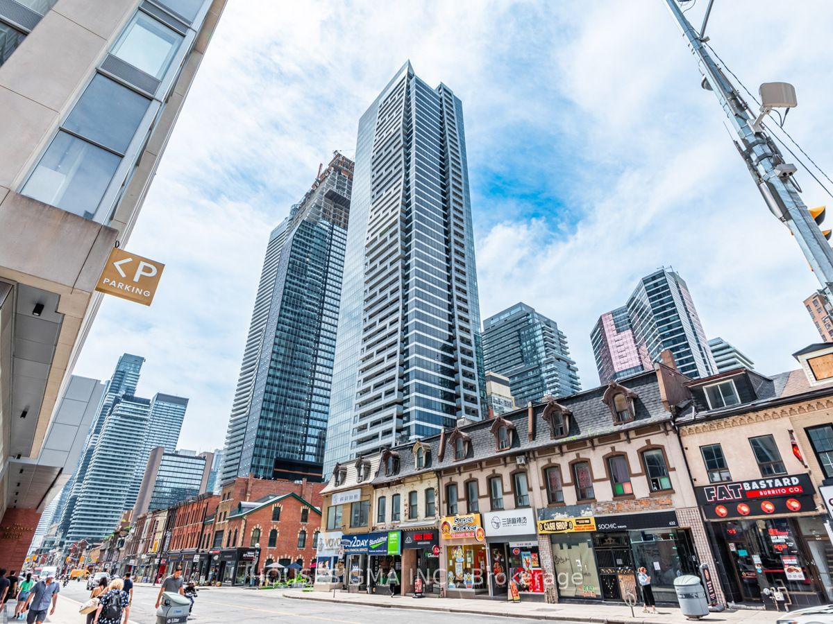 5 St Joseph St W, unit 413 for sale - image #3