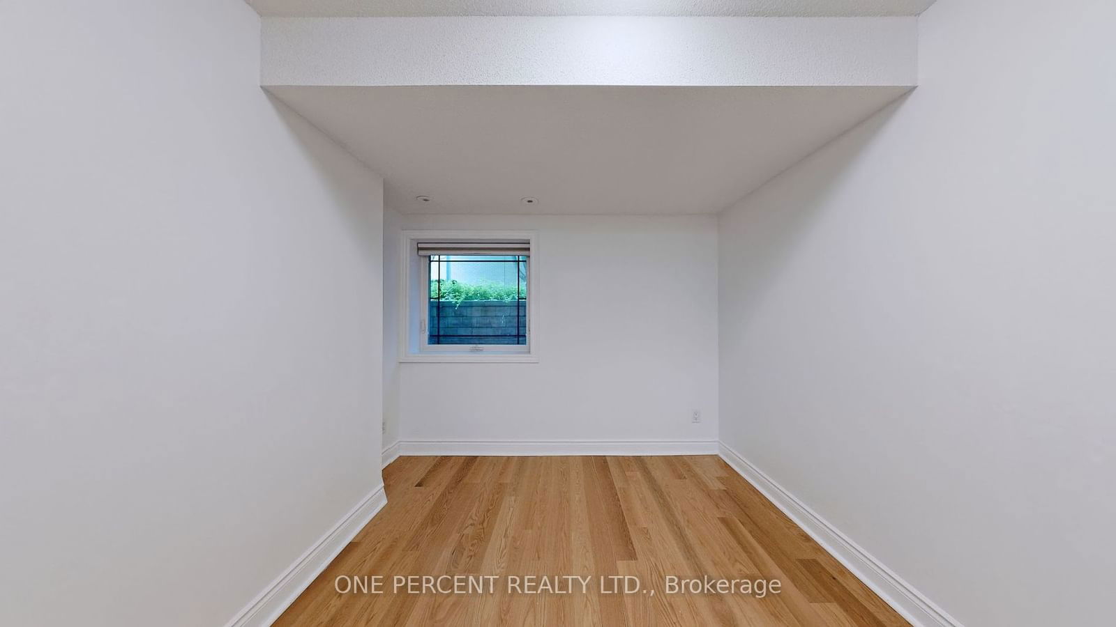 70 Byng Ave, unit 5 for sale - image #25