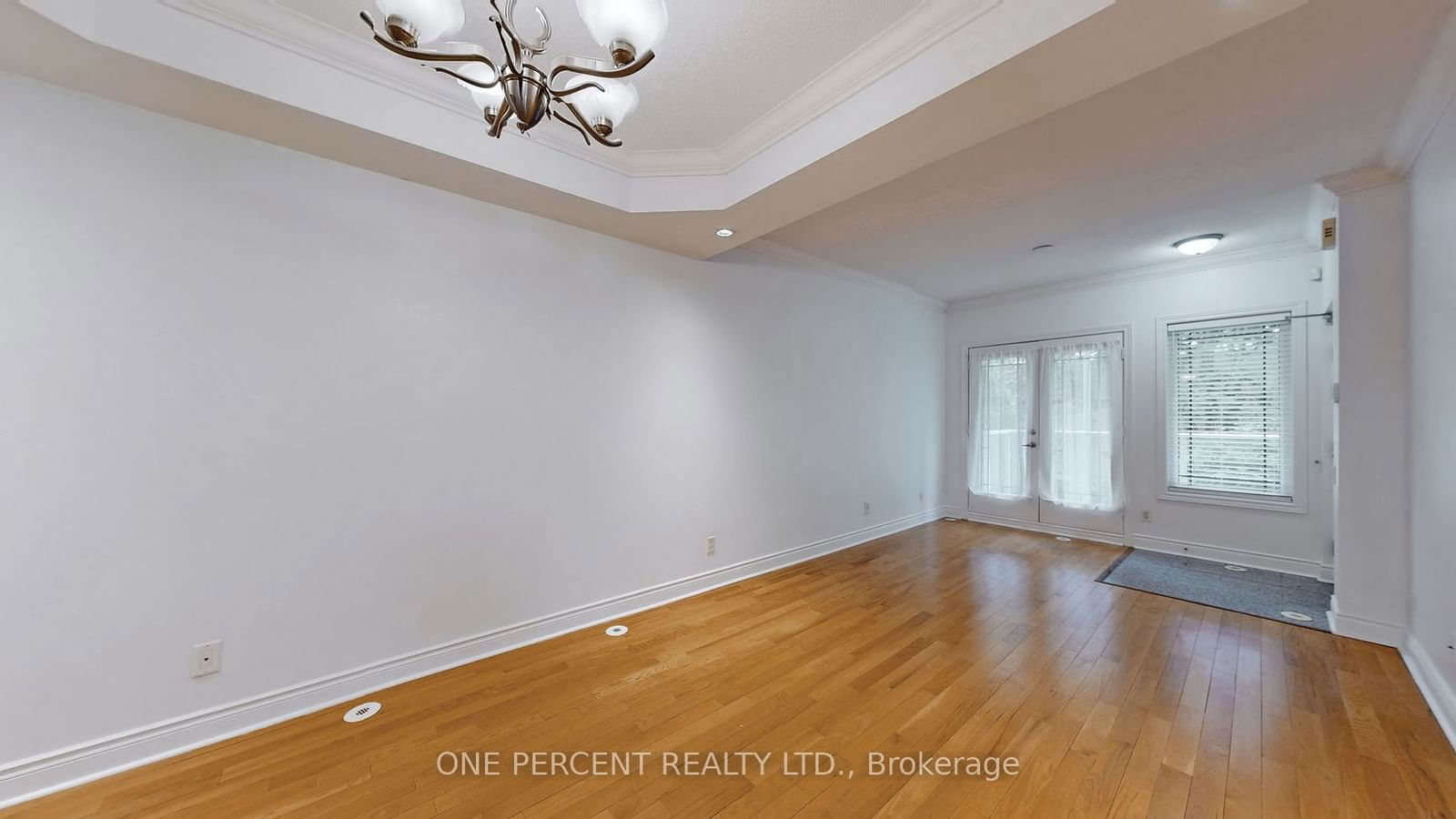 70 Byng Ave, unit 5 for sale - image #6