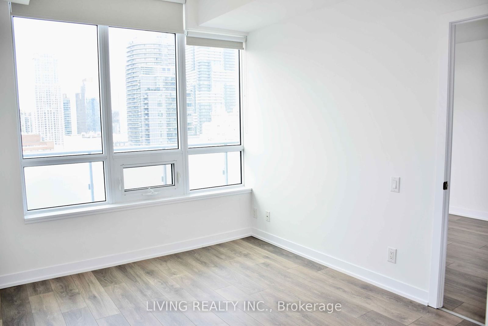 365 Church St, unit 2512 for rent - image #9