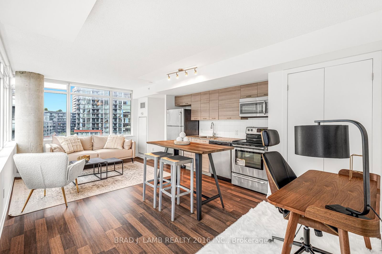 20 Joe Shuster Way, unit 801 for sale - image #3