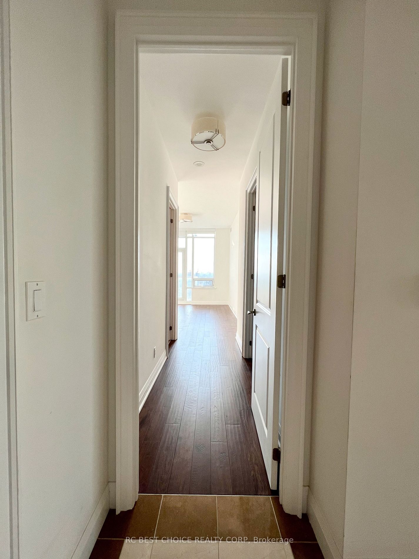 1 Bedford Rd, unit 2703 for rent - image #21