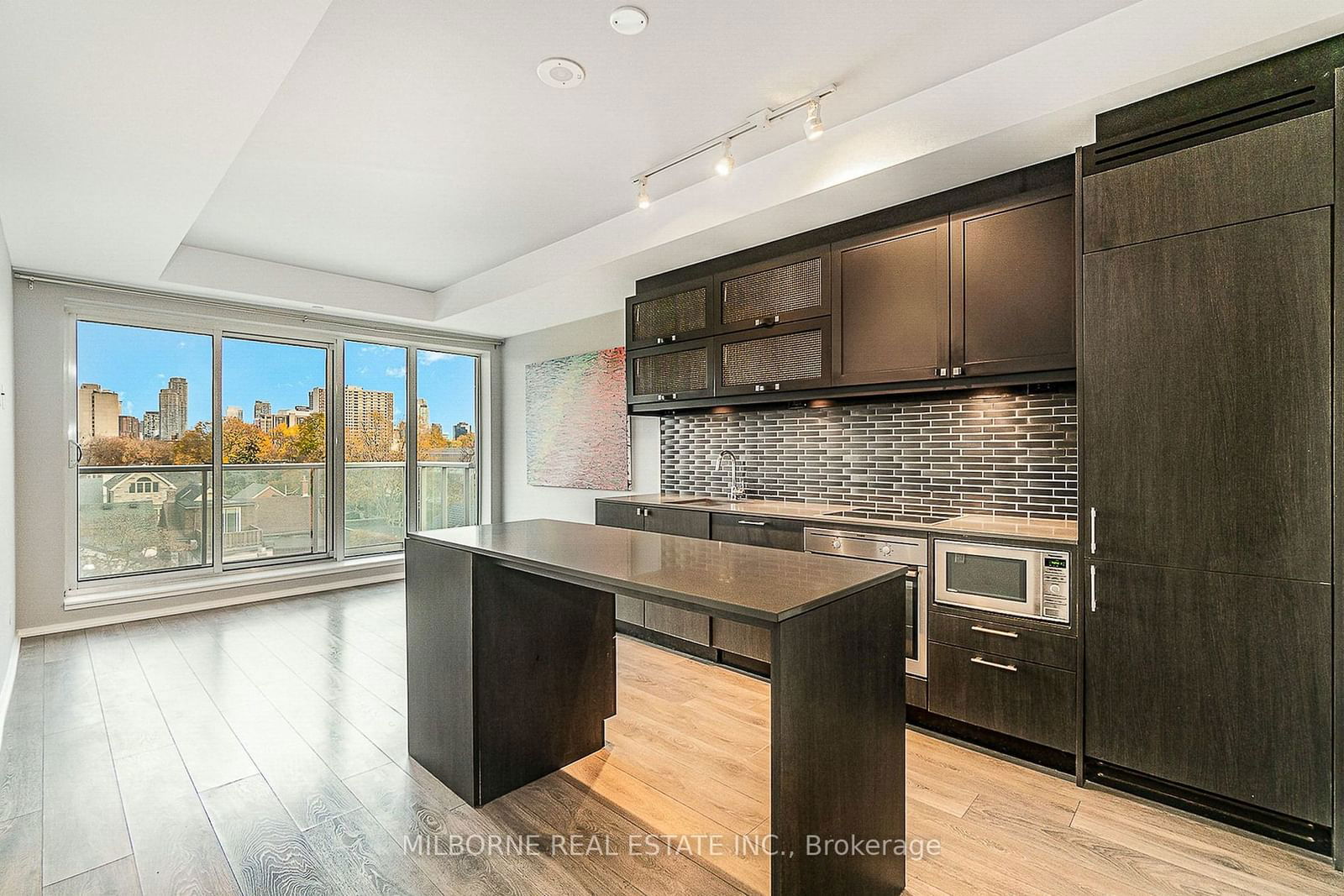 783 Bathurst St, unit 413 for sale - image #3