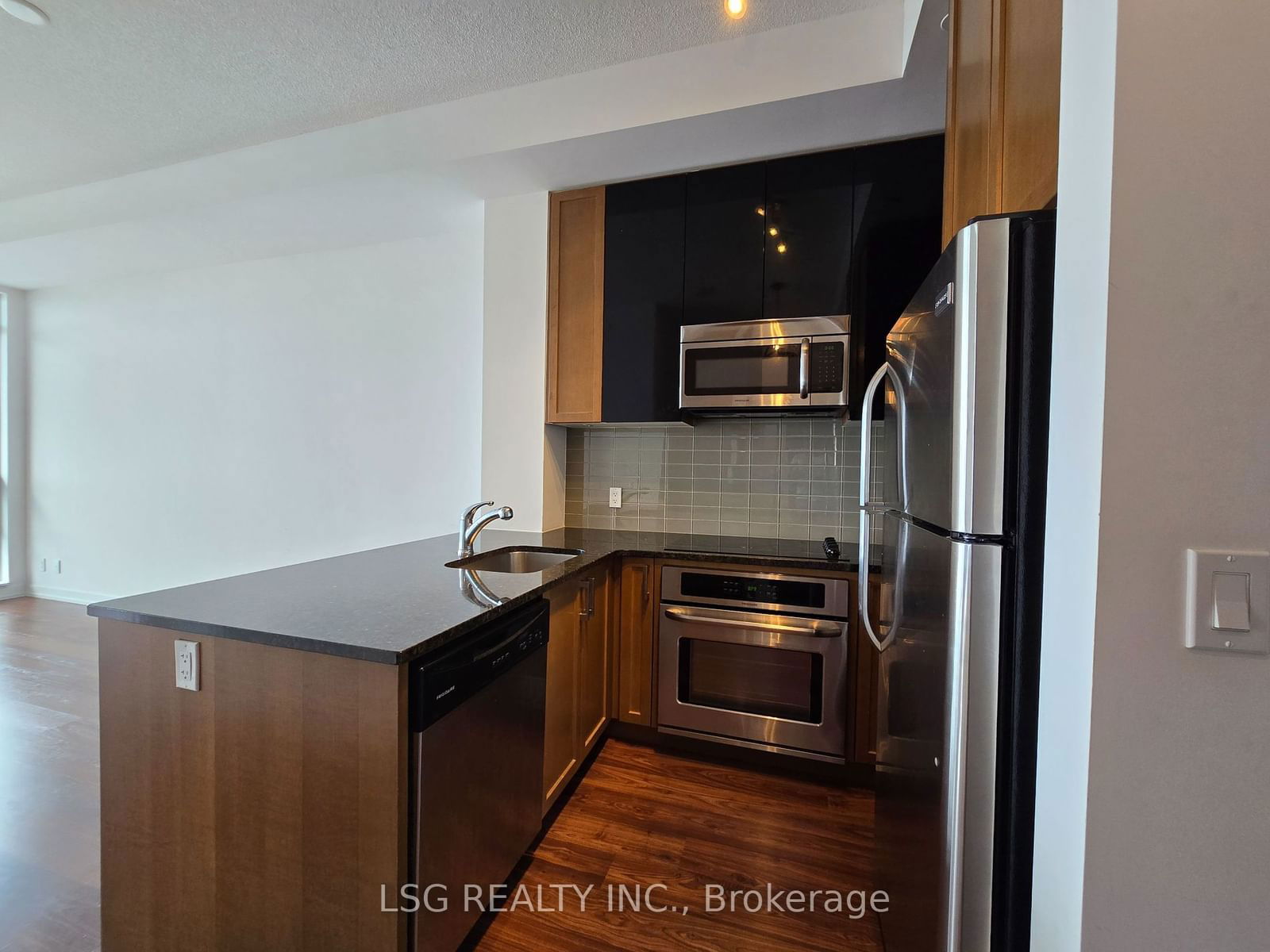 89 Dunfield Ave, unit 3408 for rent - image #21