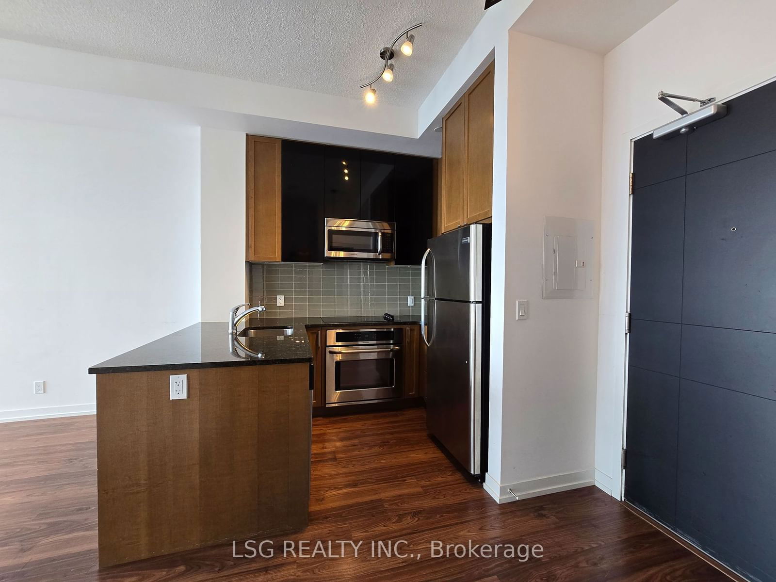 89 Dunfield Ave, unit 3408 for rent - image #24