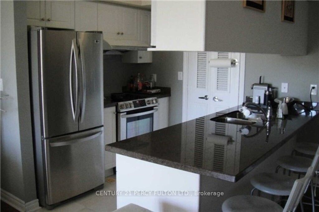 64 Aerodrome Cres, unit 301 for rent - image #8