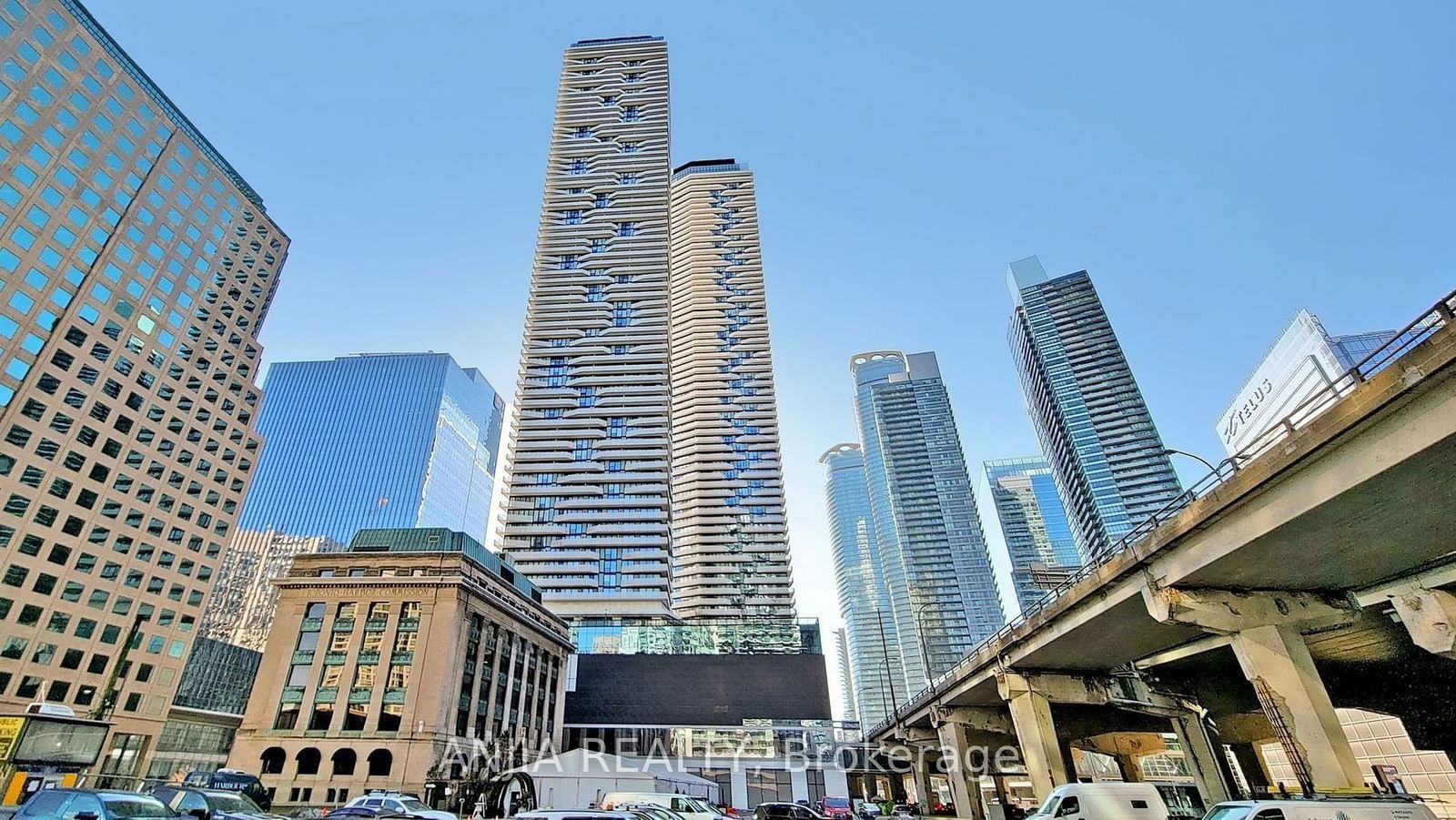 100 Harbour St, unit 4106 for sale - image #3