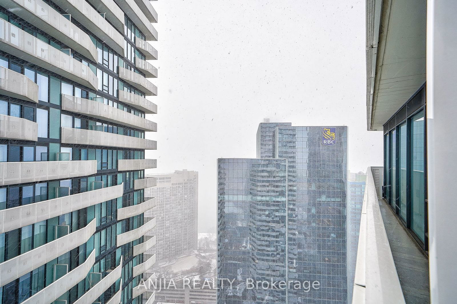 100 Harbour St, unit 4106 for sale - image #34