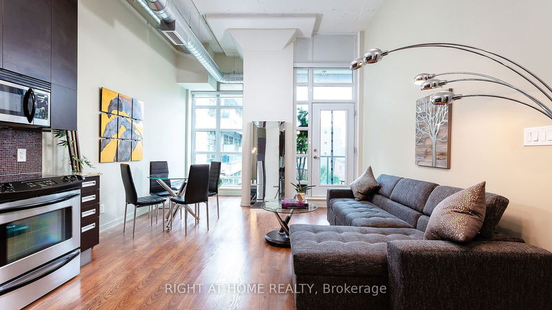 380 Macpherson Ave, unit 314 for sale - image #1