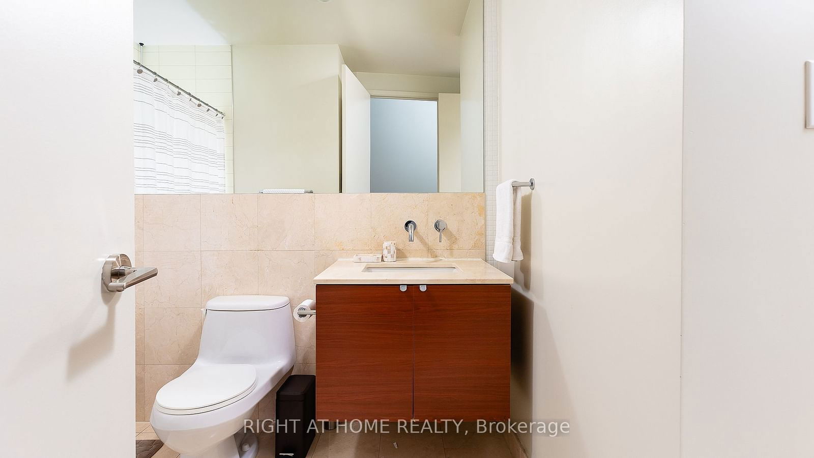 380 Macpherson Ave, unit 314 for sale - image #14