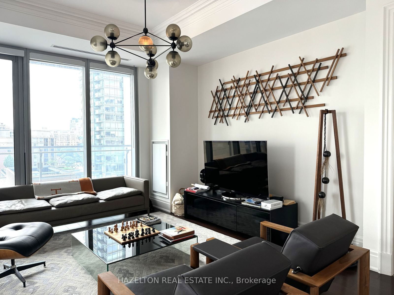 55 Scollard St, unit 1003 for sale - image #4