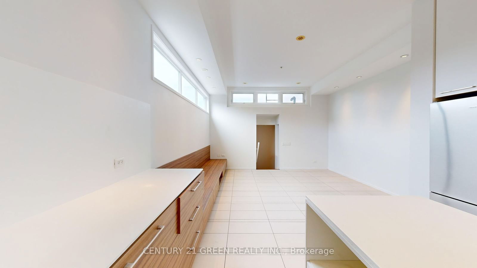 56 Lippincott St, unit 8 for sale - image #16