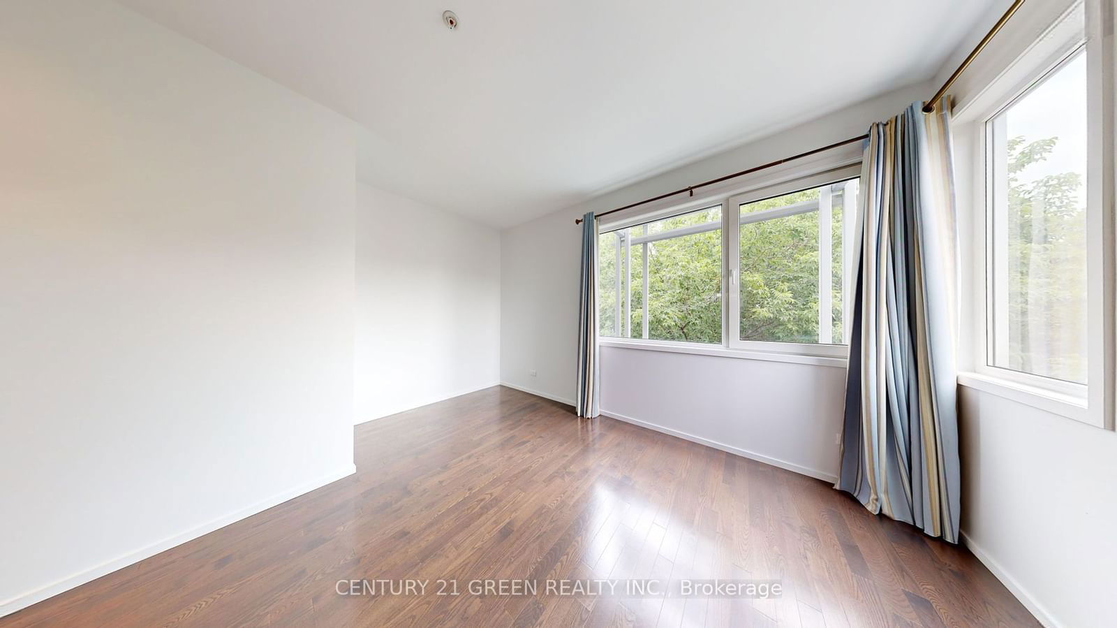 56 Lippincott St, unit 8 for sale - image #24