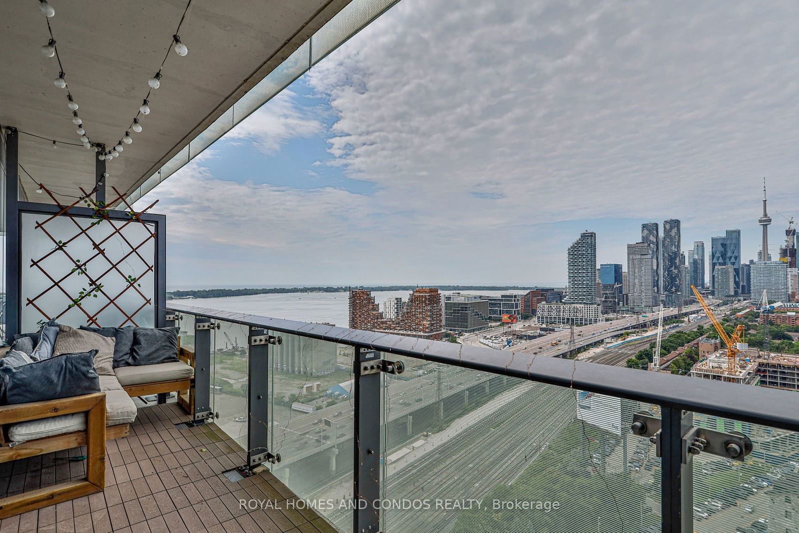 70 Distillery Lane, unit 2309 for rent - image #39