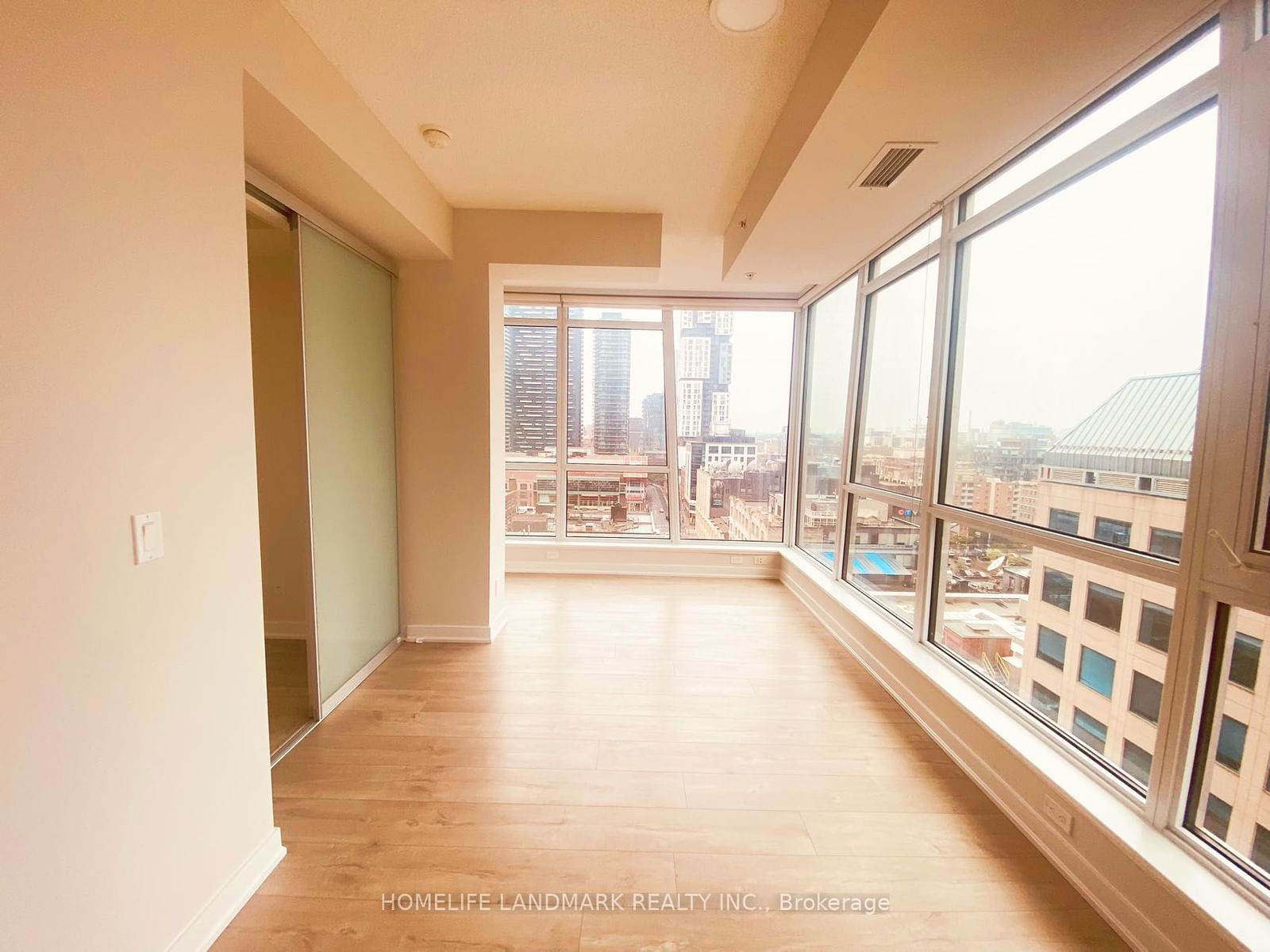 199 Richmond St W, unit #1409 for sale - image #7