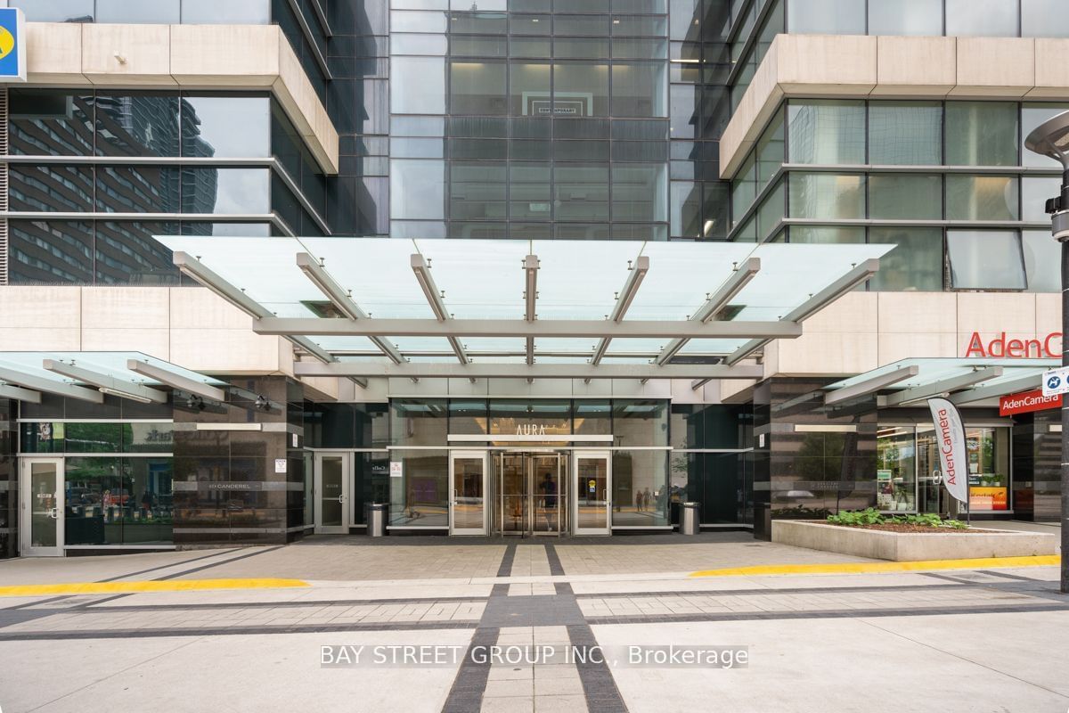 386 Yonge St, unit 5207 for rent - image #2