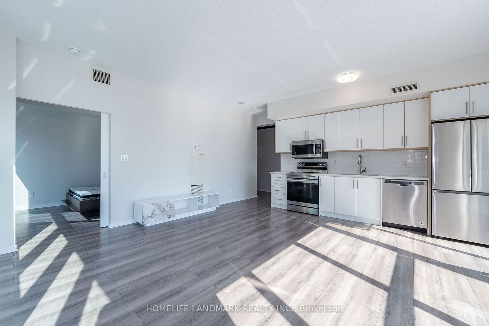 55 Bremner Blvd, unit 3307 for rent - image #31