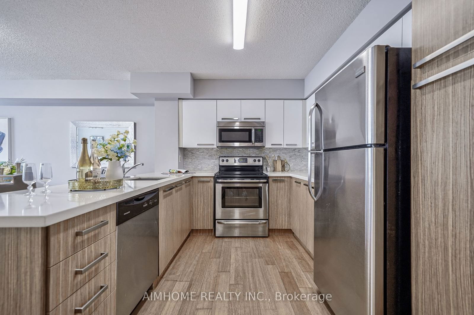 11 St. Joseph St, unit 905 for sale - image #8