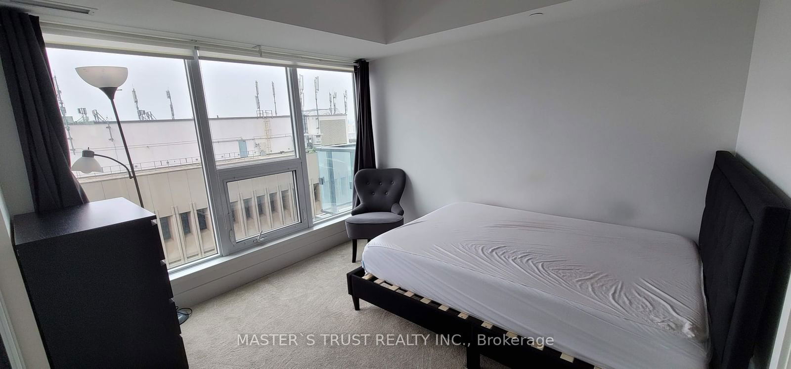 955 Bay St, unit 2407 for rent - image #8