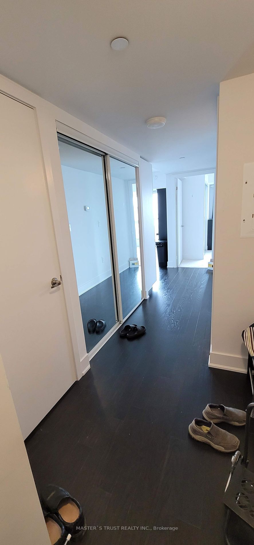 955 Bay St, unit 2407 for rent - image #9