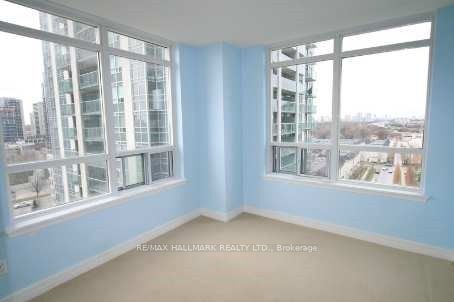 18 Harrison Garden Blvd, unit 1004 for rent - image #5