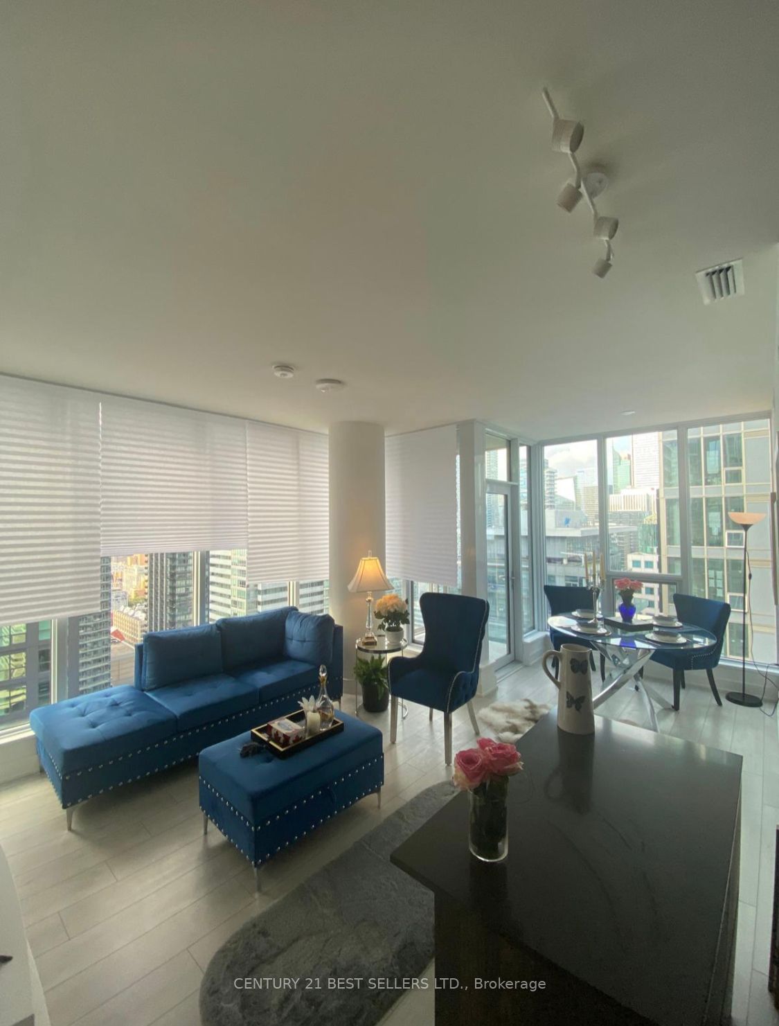 35 Mercer St, unit 3314 for sale