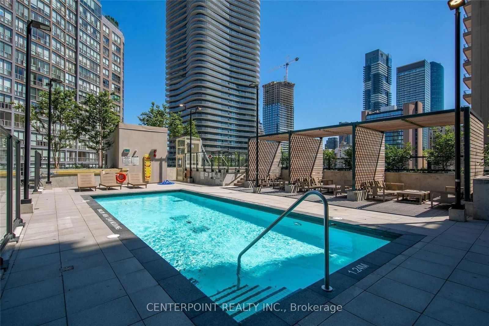 955 Bay St, unit 816 for rent - image #7