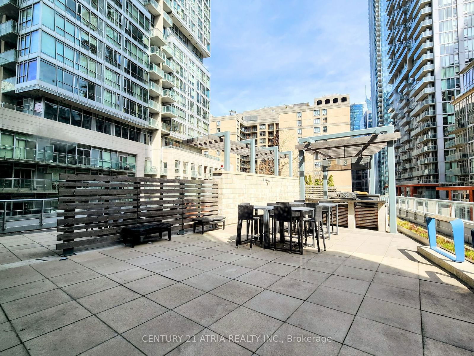 30 Nelson St, unit 520 for sale