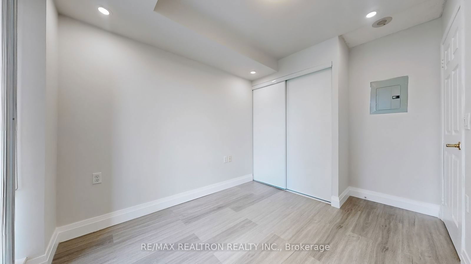 28 Olive Ave, unit 1203 for sale - image #7