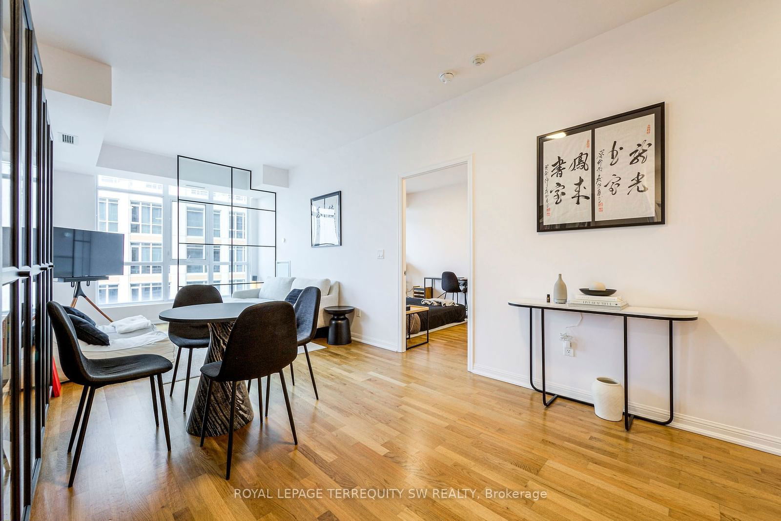 21 Grand Magazine St, unit 803 for sale - image #8