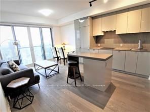 7 Grenville St, unit 4208 for rent - image #3