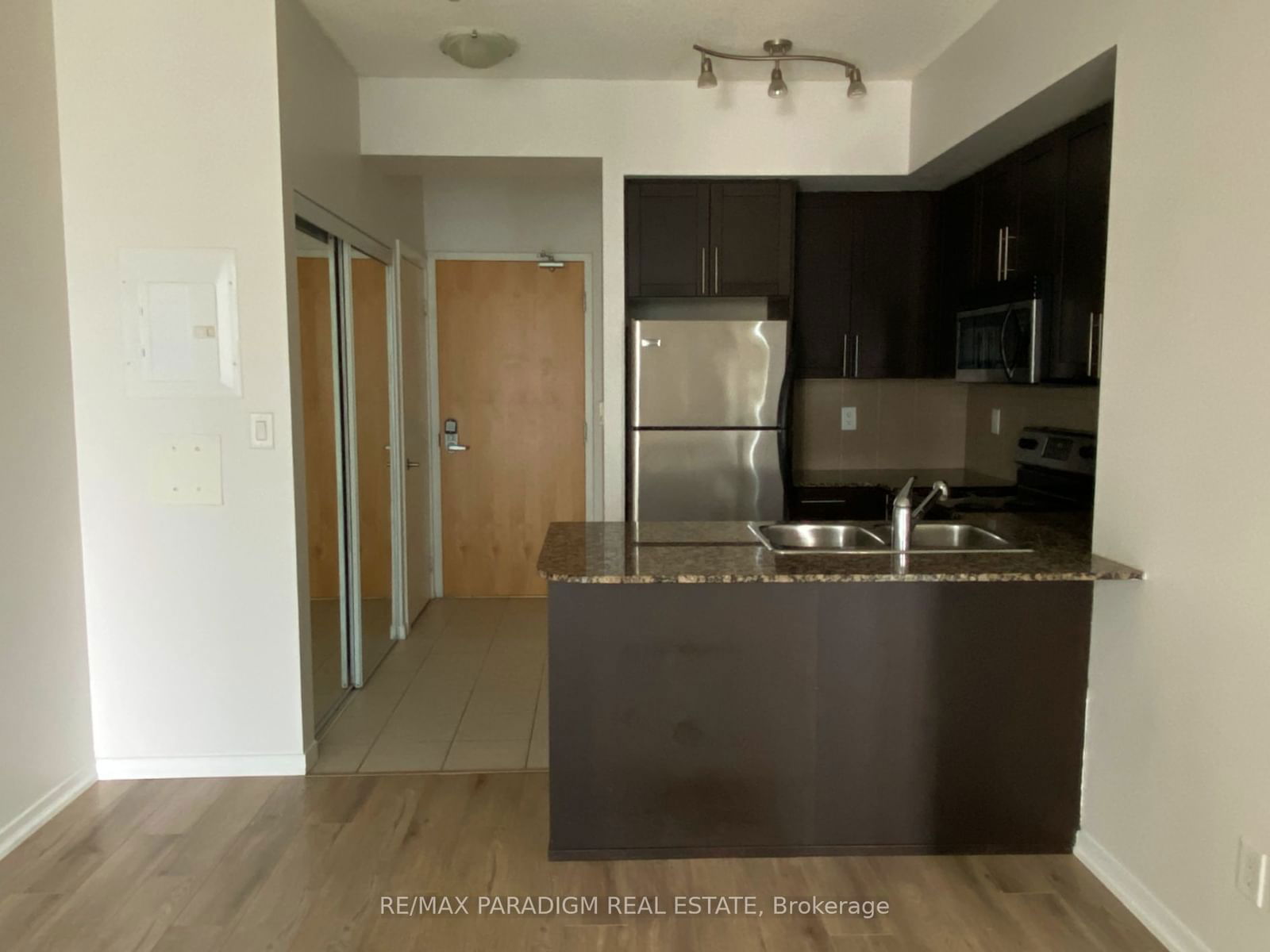 65 Bremner Blvd, unit 1702 for rent - image #4