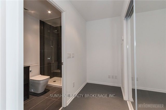 70 Temperance St, unit 4701 for rent - image #4