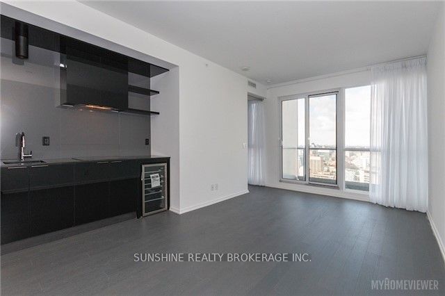 70 Temperance St, unit 4701 for rent - image #8