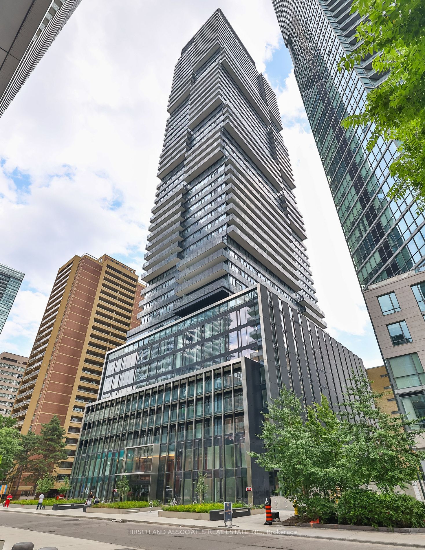 55 Charles St E, unit TH04 for rent - image #1