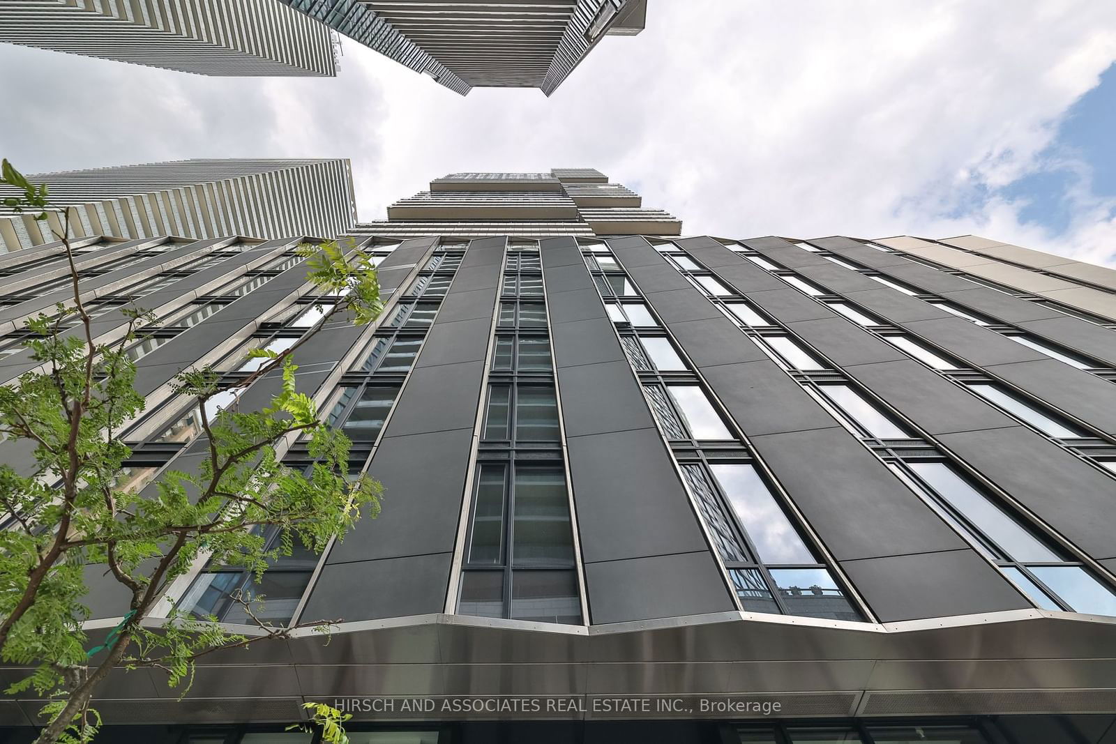 55 Charles St E, unit TH04 for rent - image #19