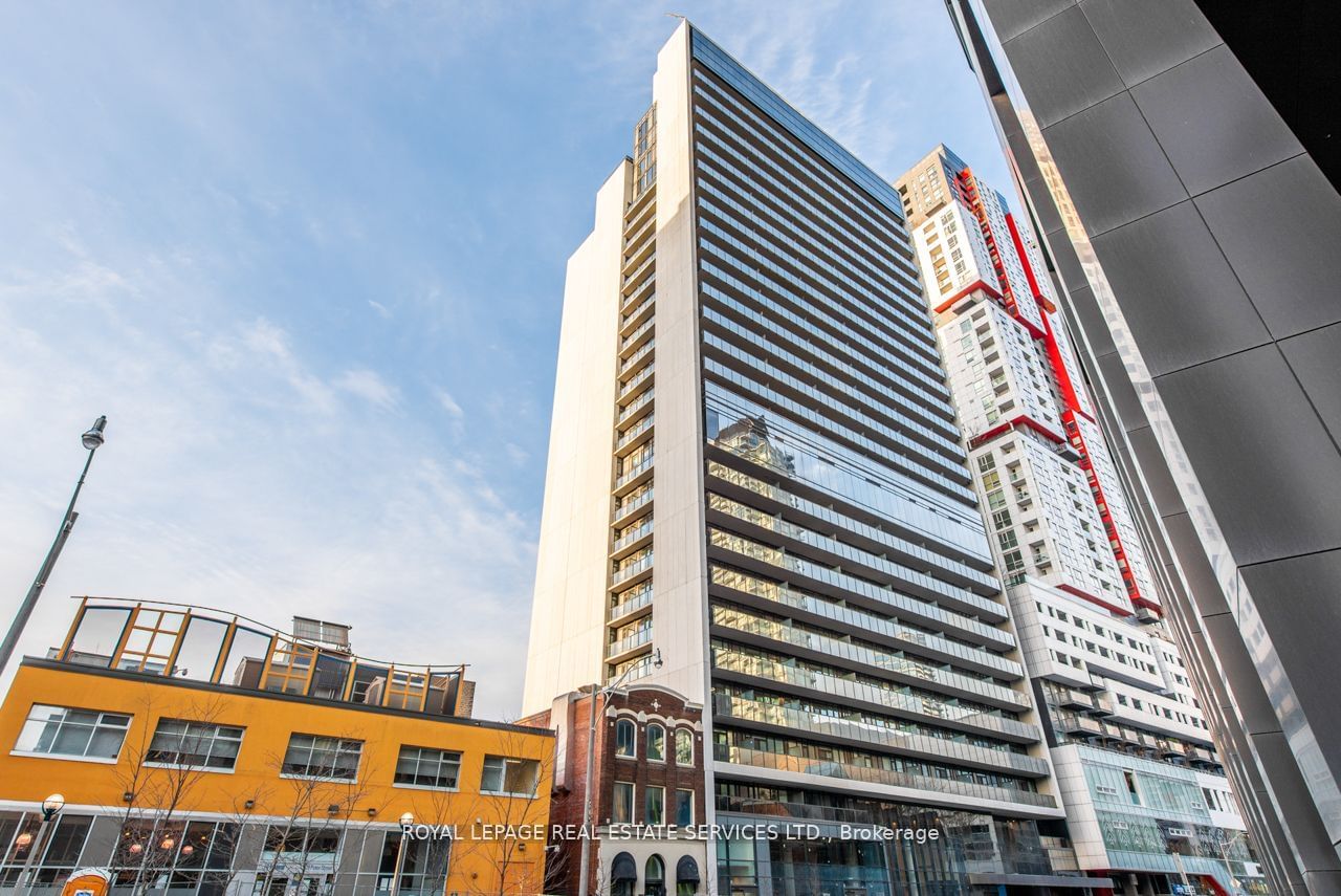 330 Richmond St W, unit 2116 for sale - image #30