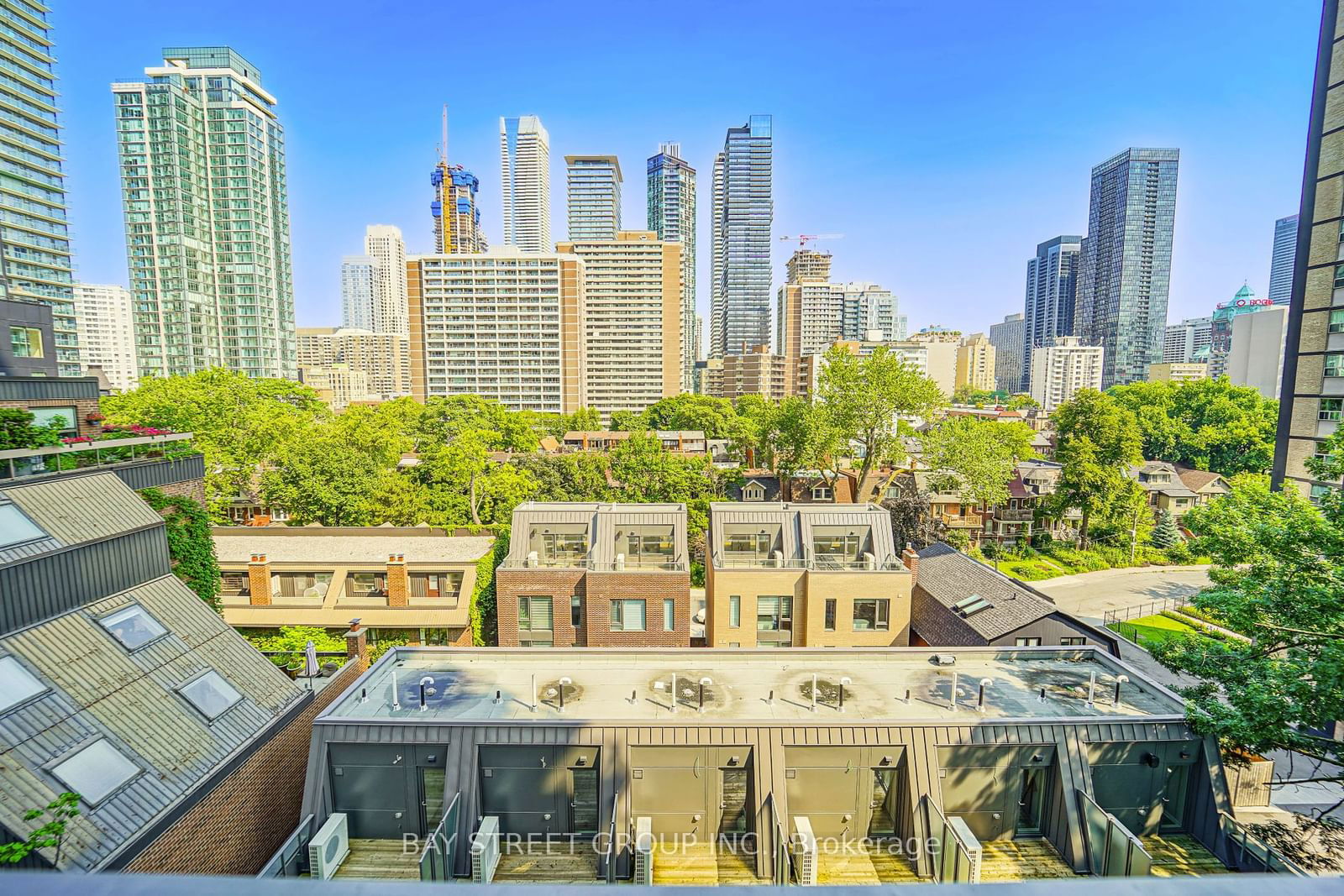 50 at Wellesley Station Condos, Downtown, Toronto