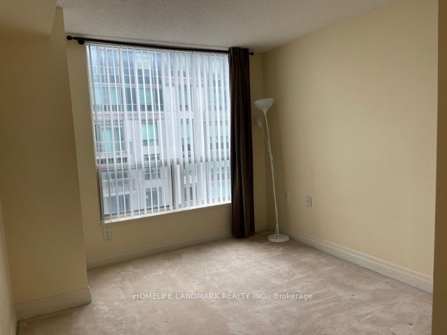 21 Hillcrest Ave, unit 2102 for rent - image #6