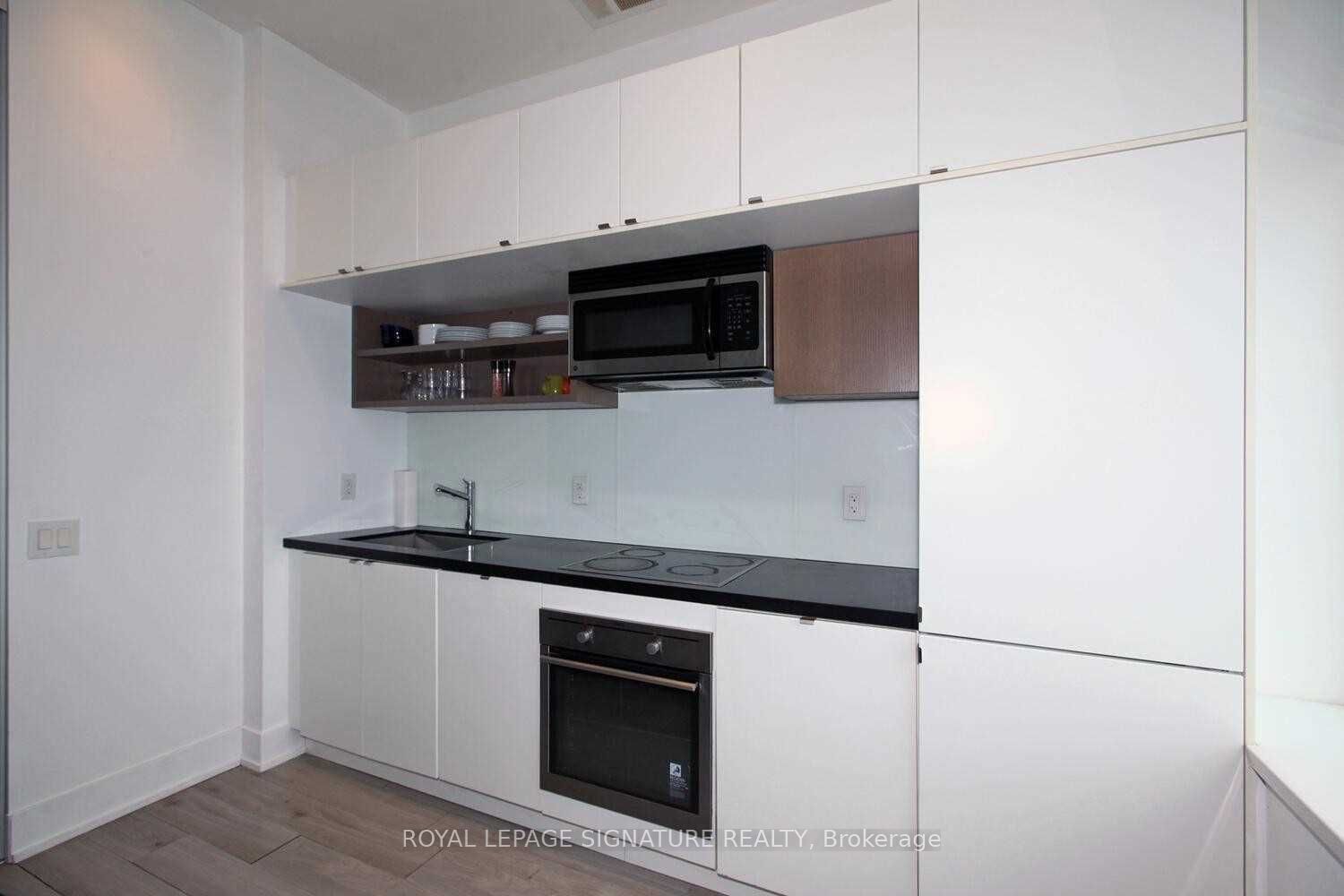 111 St Clair Ave W, unit 1501 for rent - image #7