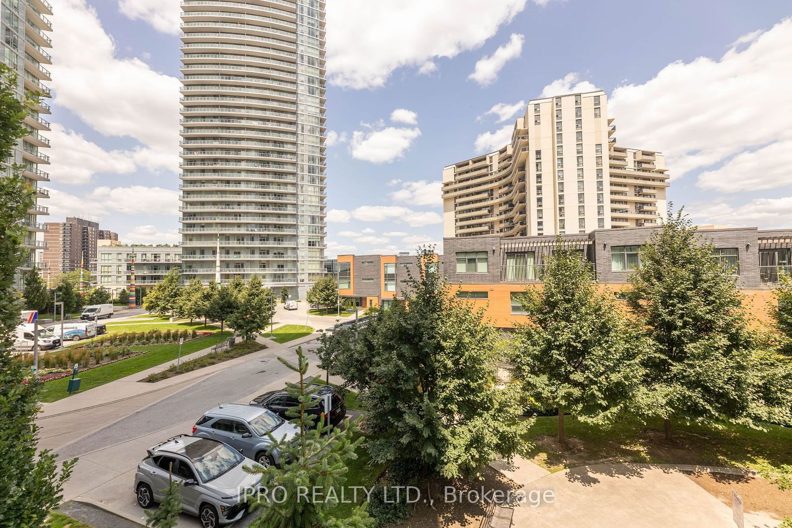 62 Forest Manor Rd, unit 203 for sale - image #28