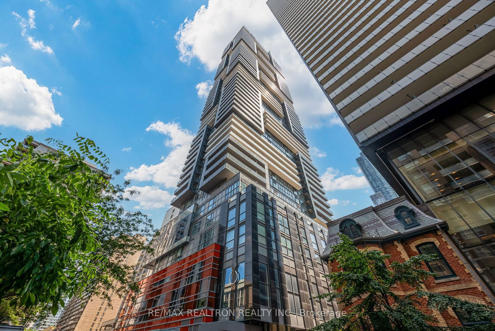 7 Grenville St, unit 1907 for sale - image #1