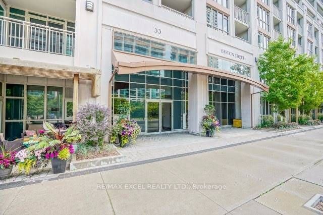 35 Bastion St, unit 1716 for rent - image #1