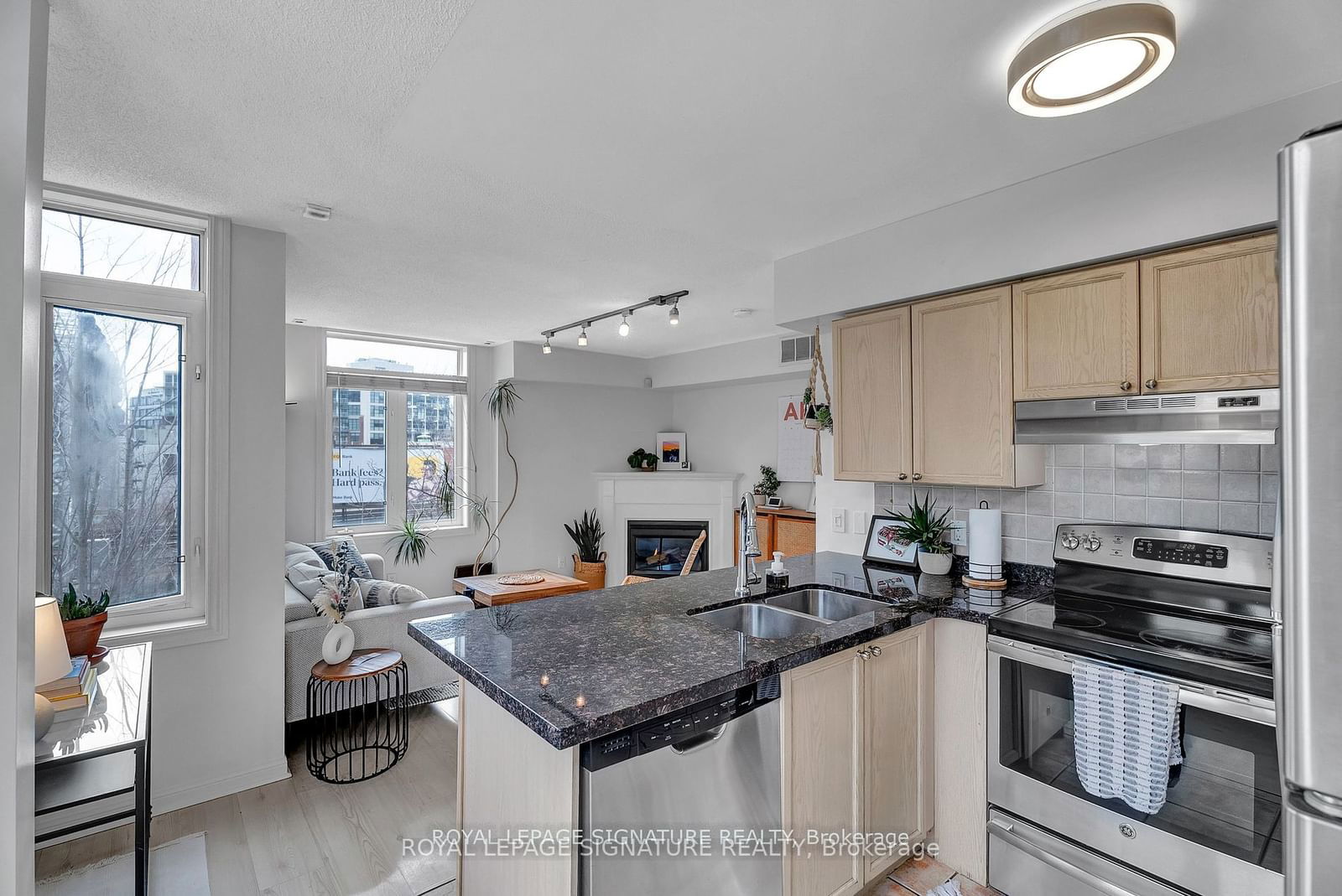 1 Sudbury St, unit #104 for sale - image #5